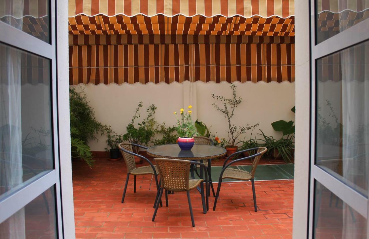 קורדובה Apartamento Con Patio Cerca Mezquita מראה חיצוני תמונה
