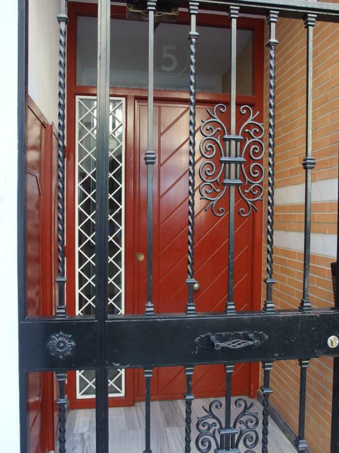 קורדובה Apartamento Con Patio Cerca Mezquita מראה חיצוני תמונה